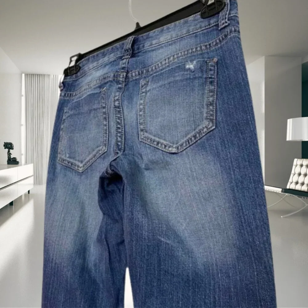 Dkny distressed low